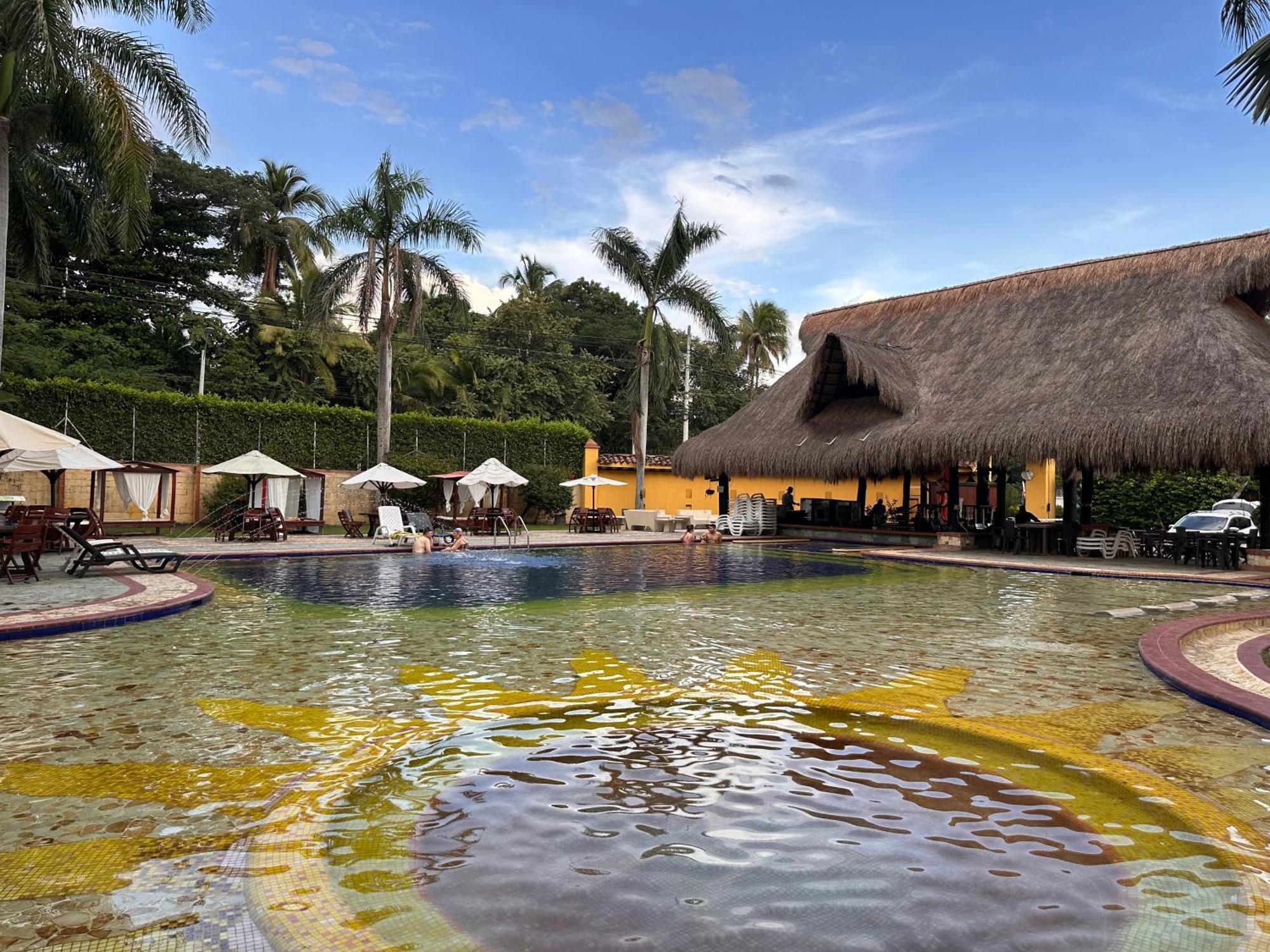 Hotel Porton Del Sol Santa Fe de Antioquia Dış mekan fotoğraf