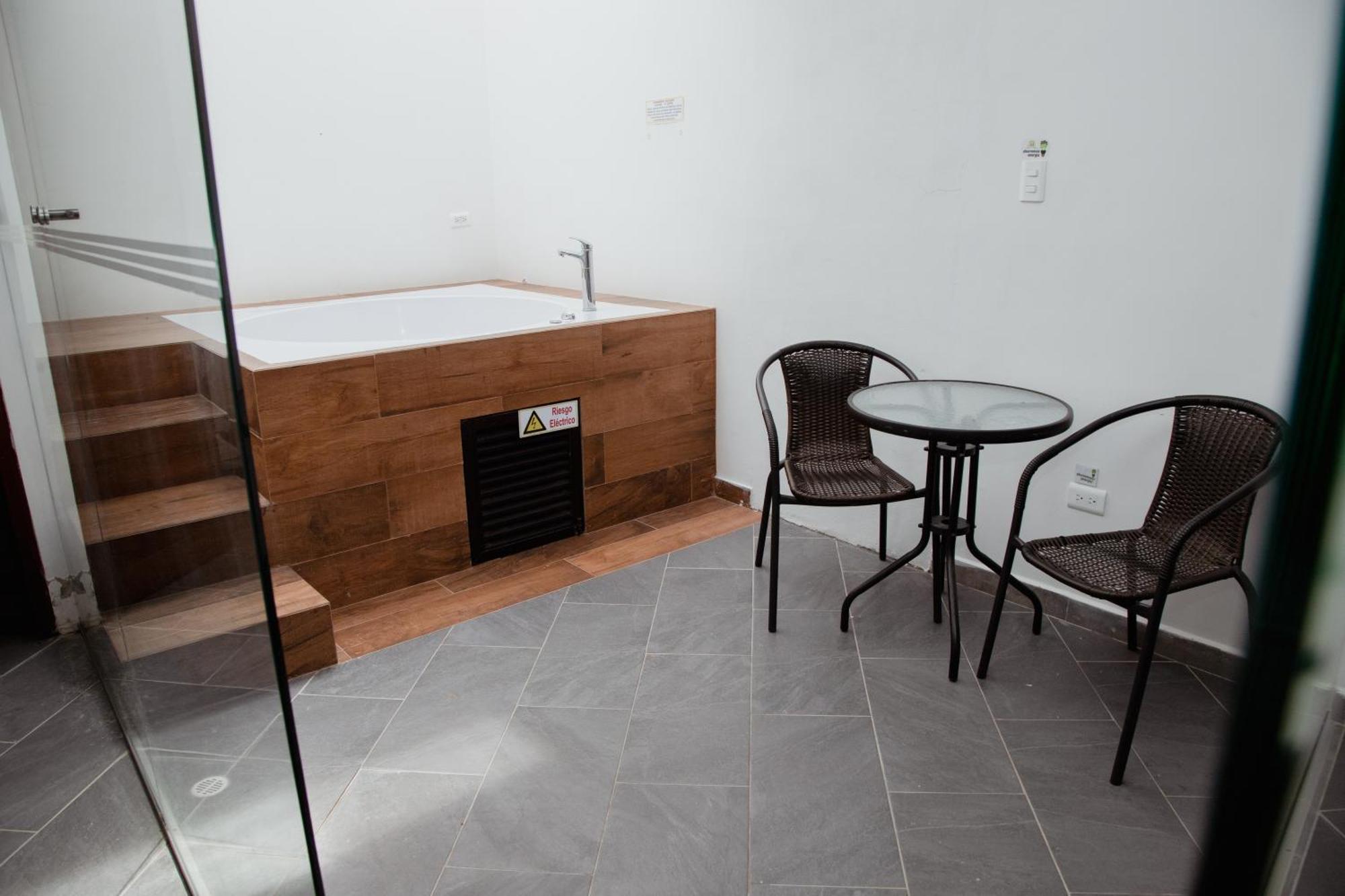 Hotel Porton Del Sol Santa Fe de Antioquia Dış mekan fotoğraf