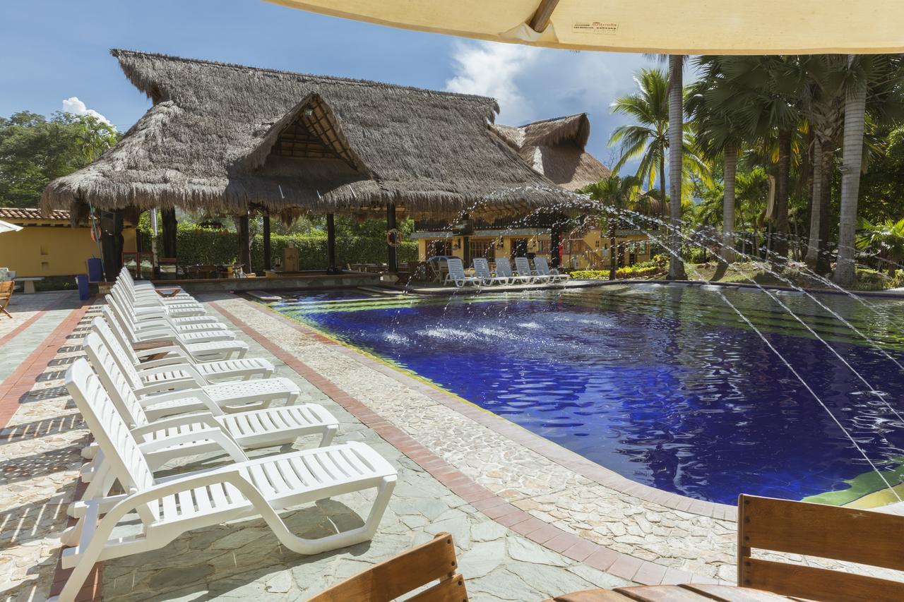 Hotel Porton Del Sol Santa Fe de Antioquia Dış mekan fotoğraf
