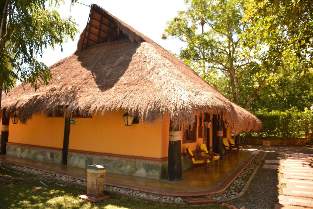 Hotel Porton Del Sol Santa Fe de Antioquia Dış mekan fotoğraf